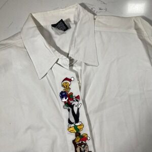 Vintage 90s Warner Bros Studio Store Looney Tunes Christmas Embroidered Shirt XL